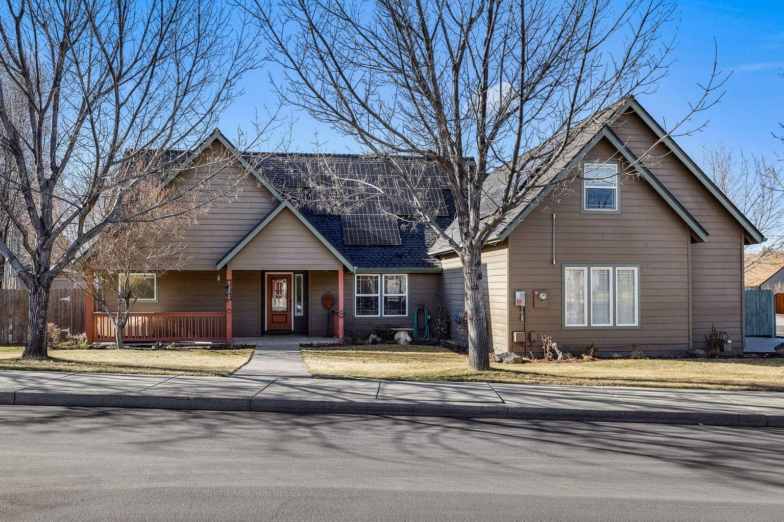 Photo of 2335 21st 1 of 49