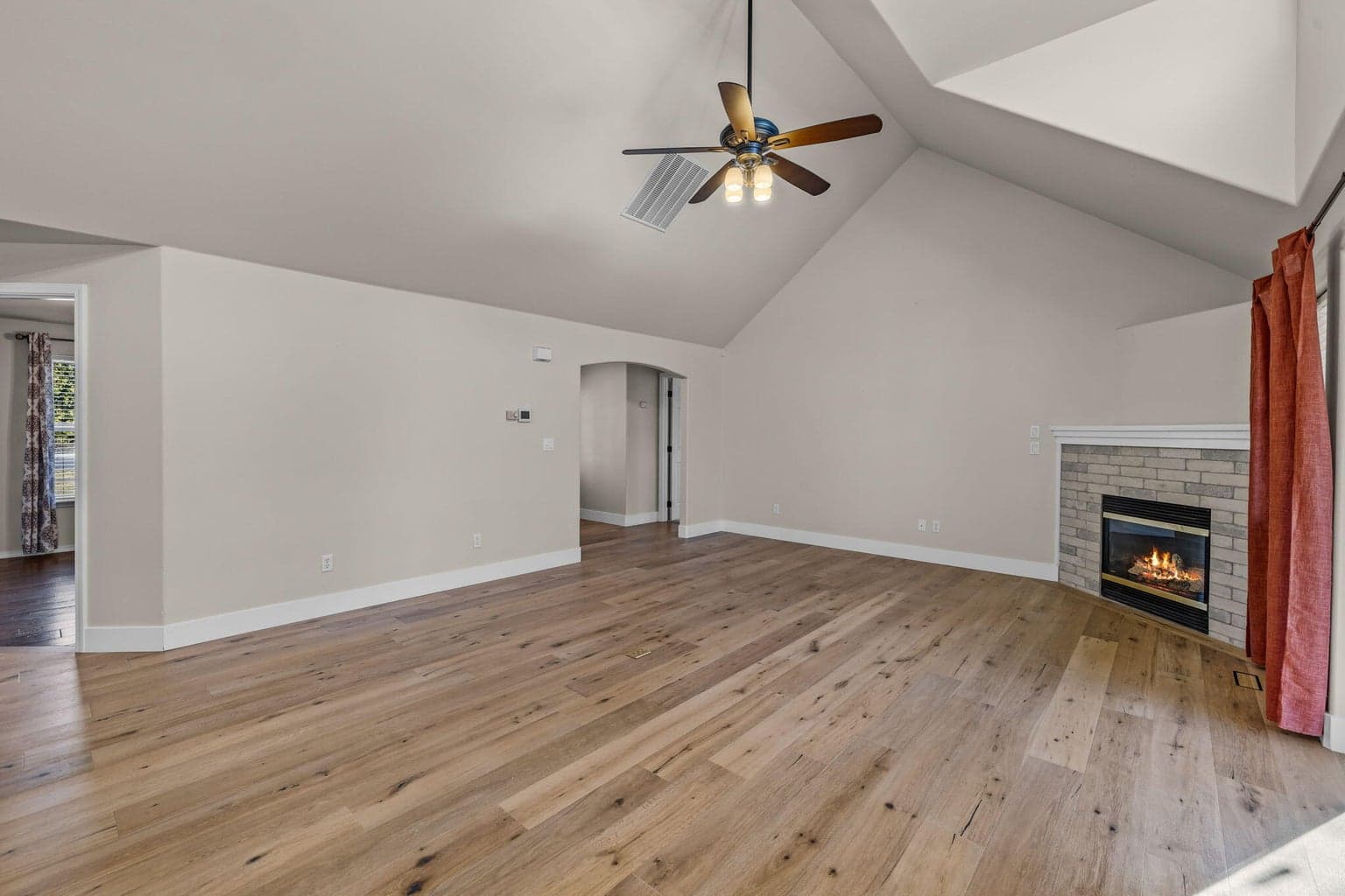 Photo of 2335 NW 21st Court 9 of 49