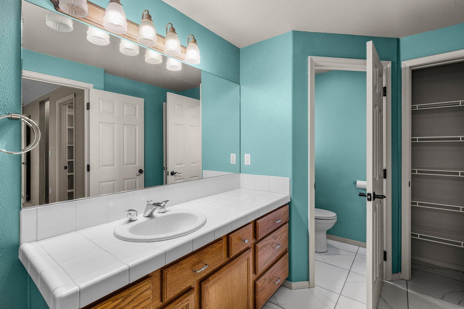 Photo of 2335 NW 21st Court 32 of 49