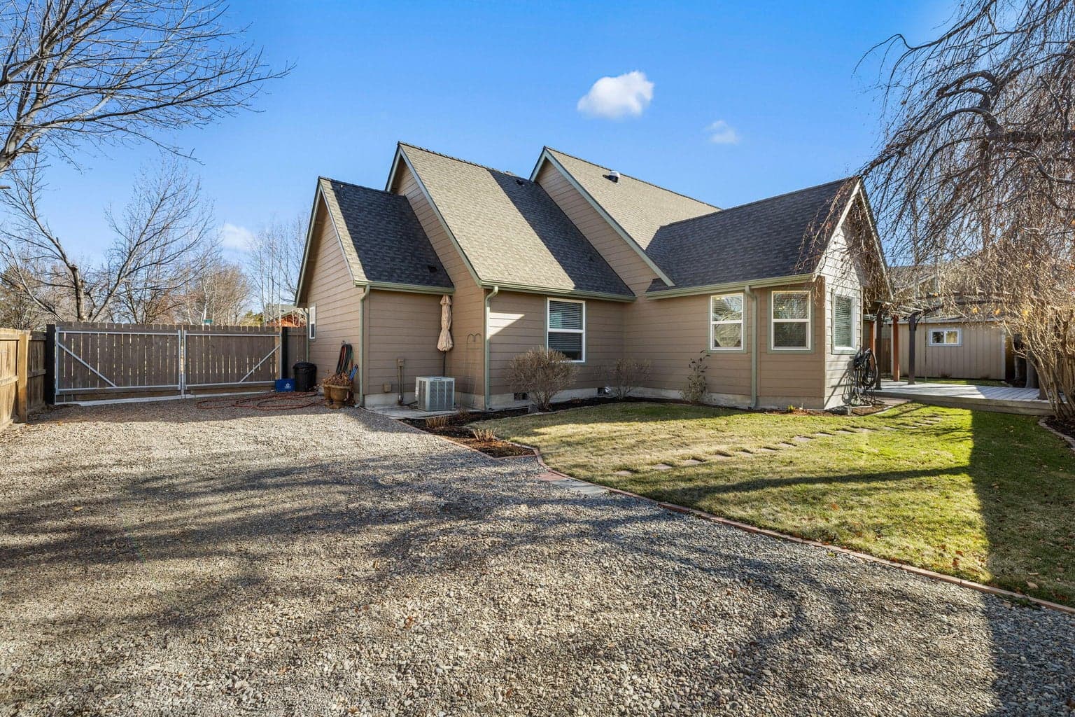 Photo of 2335 NW 21st Court 46 of 49