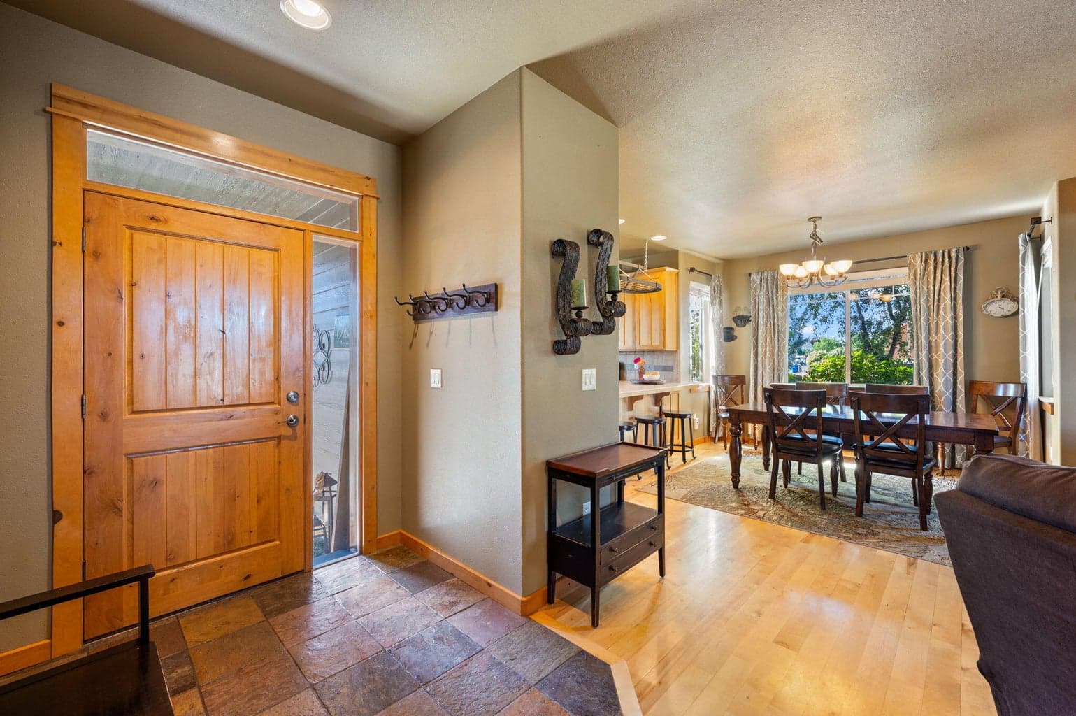 Photo of 2910 Canyon 4 of 43