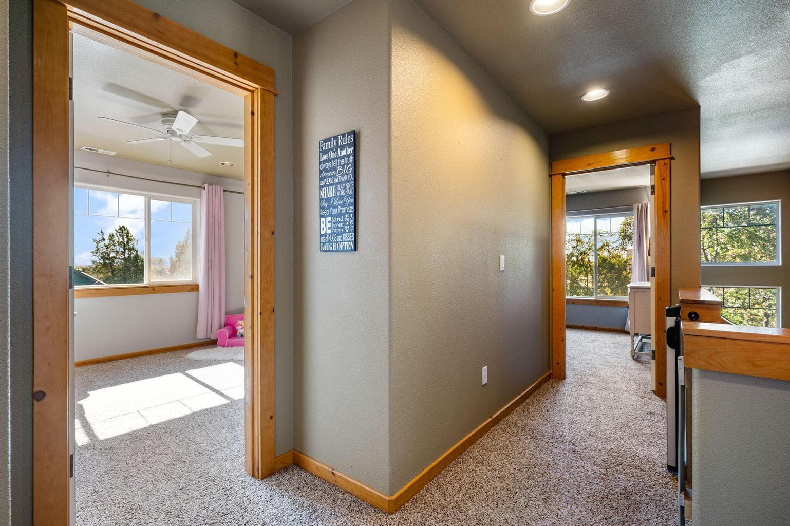 Photo of 2910 NW Canyon Drive 26 of 43