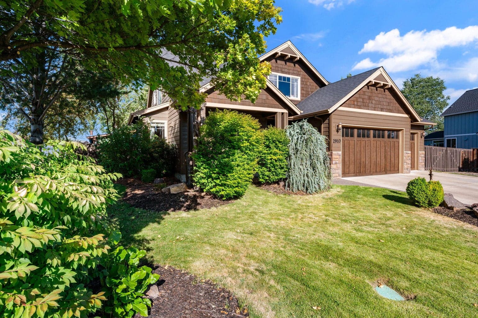 Photo of 2910 NW Canyon Drive 40 of 43