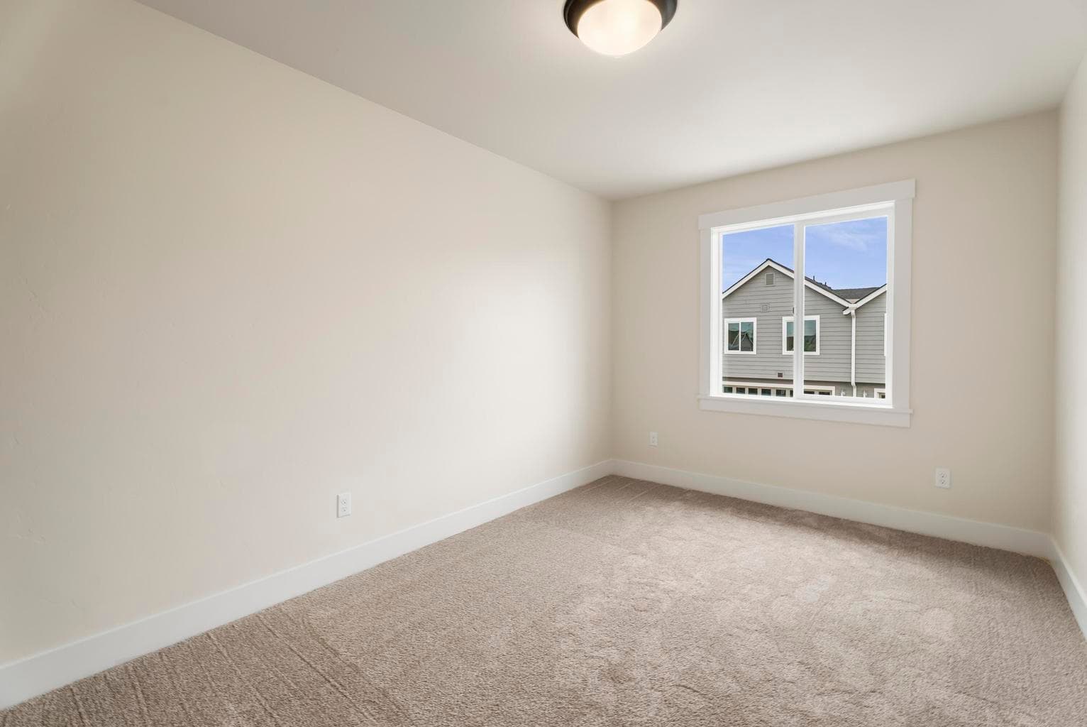 Photo of 3989 SW Coyote Avenue 22 of 24