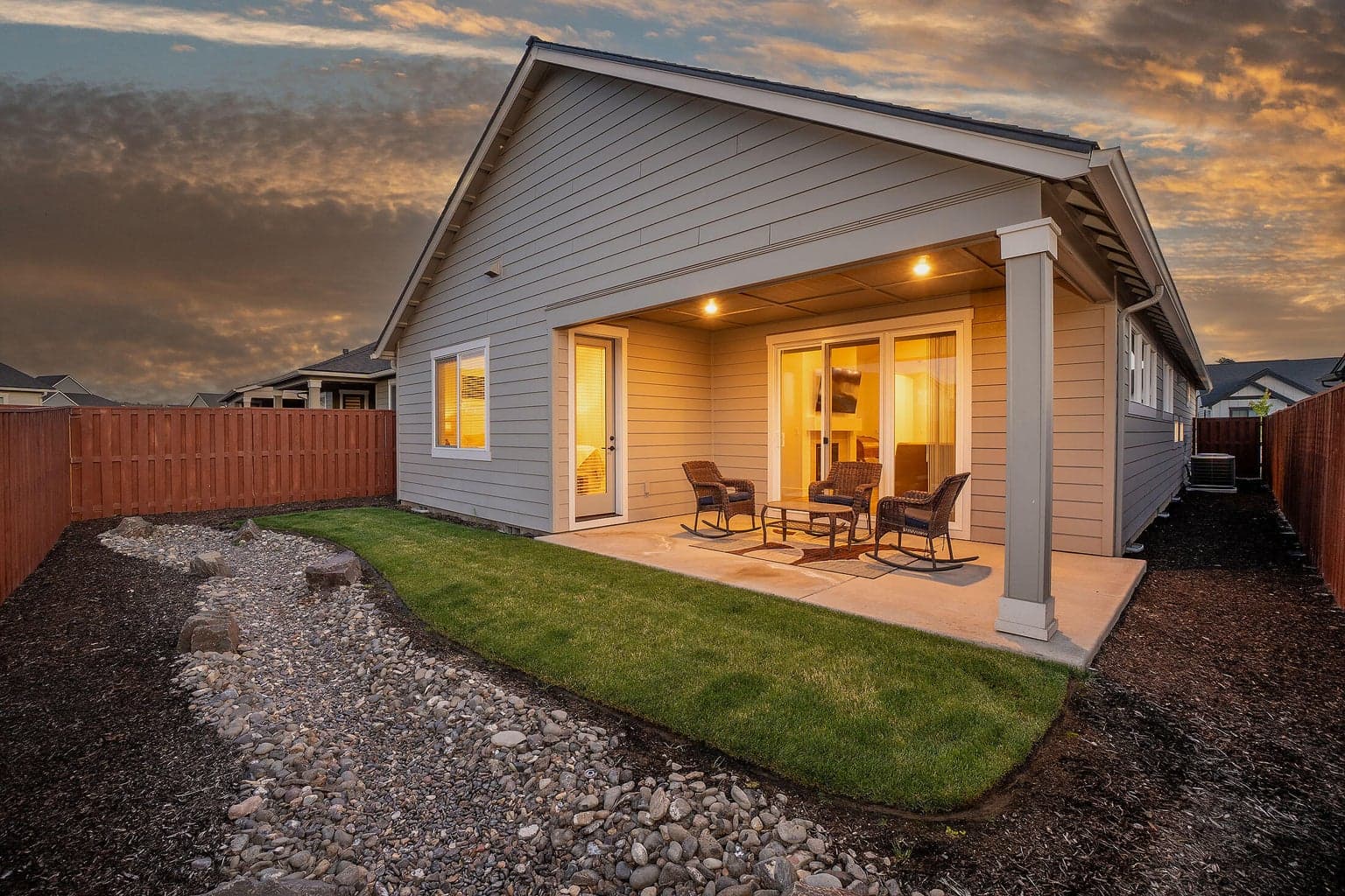 Spacious covered rear patio
