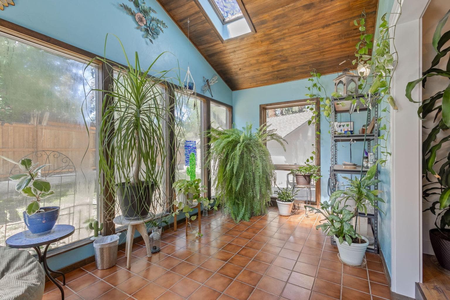 Photo of 1031 NE Penn Avenue 33 of 52