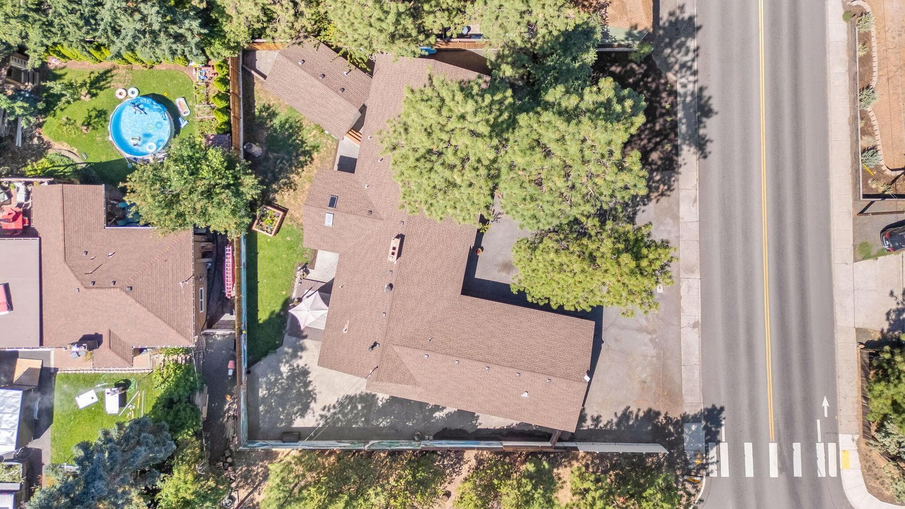 Photo of 1031 NE Penn Avenue 50 of 52