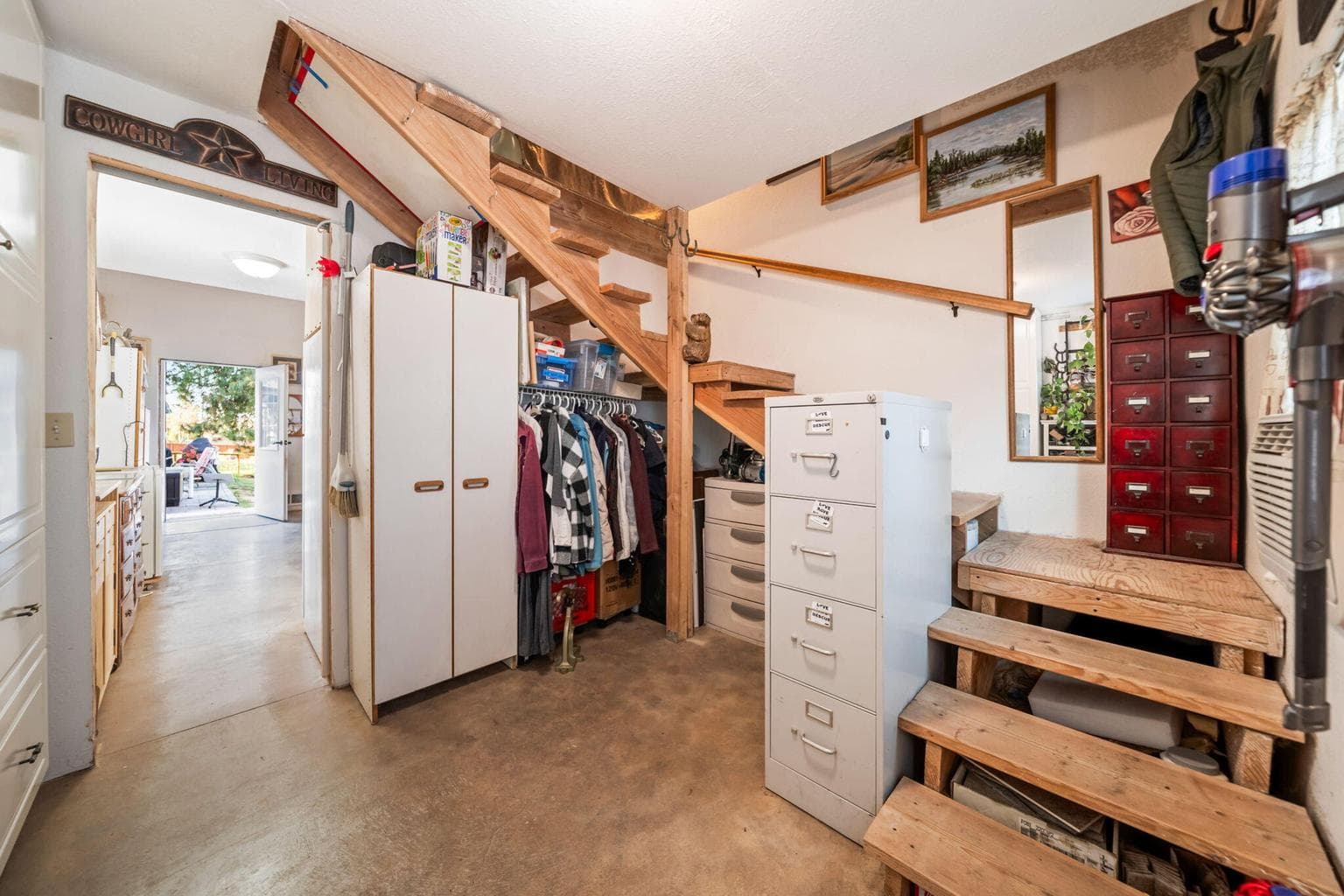 Bonus flex space loft stairs