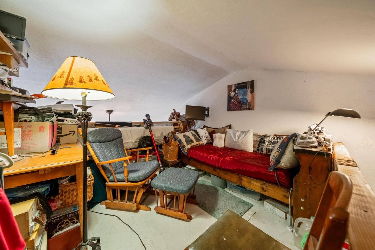 Bonus flex space loft area.