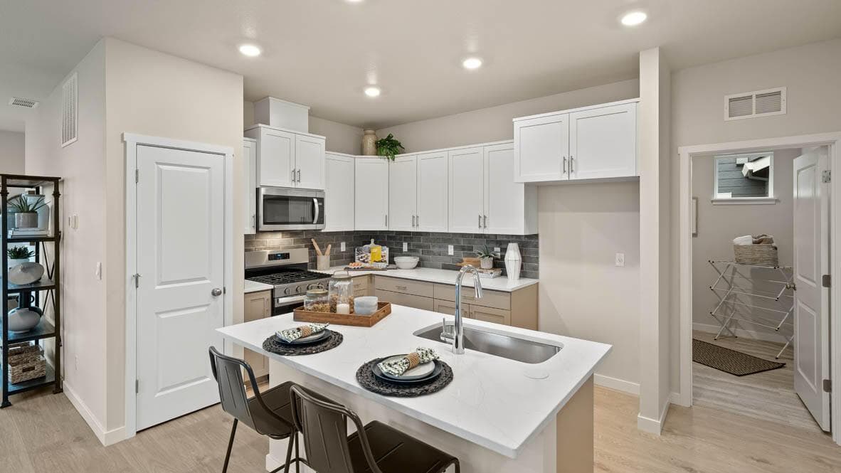 Photo of 21632 SE Fuji Drive 7 of 29