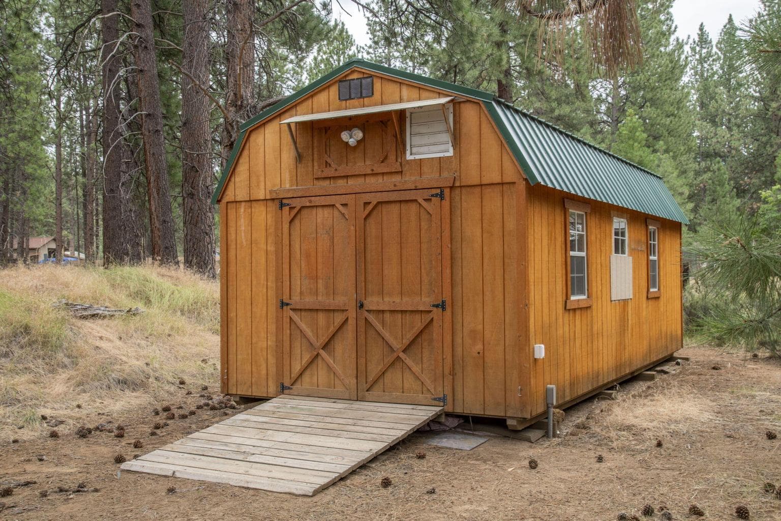 Photo of 59736 Navajo Road 33 of 34