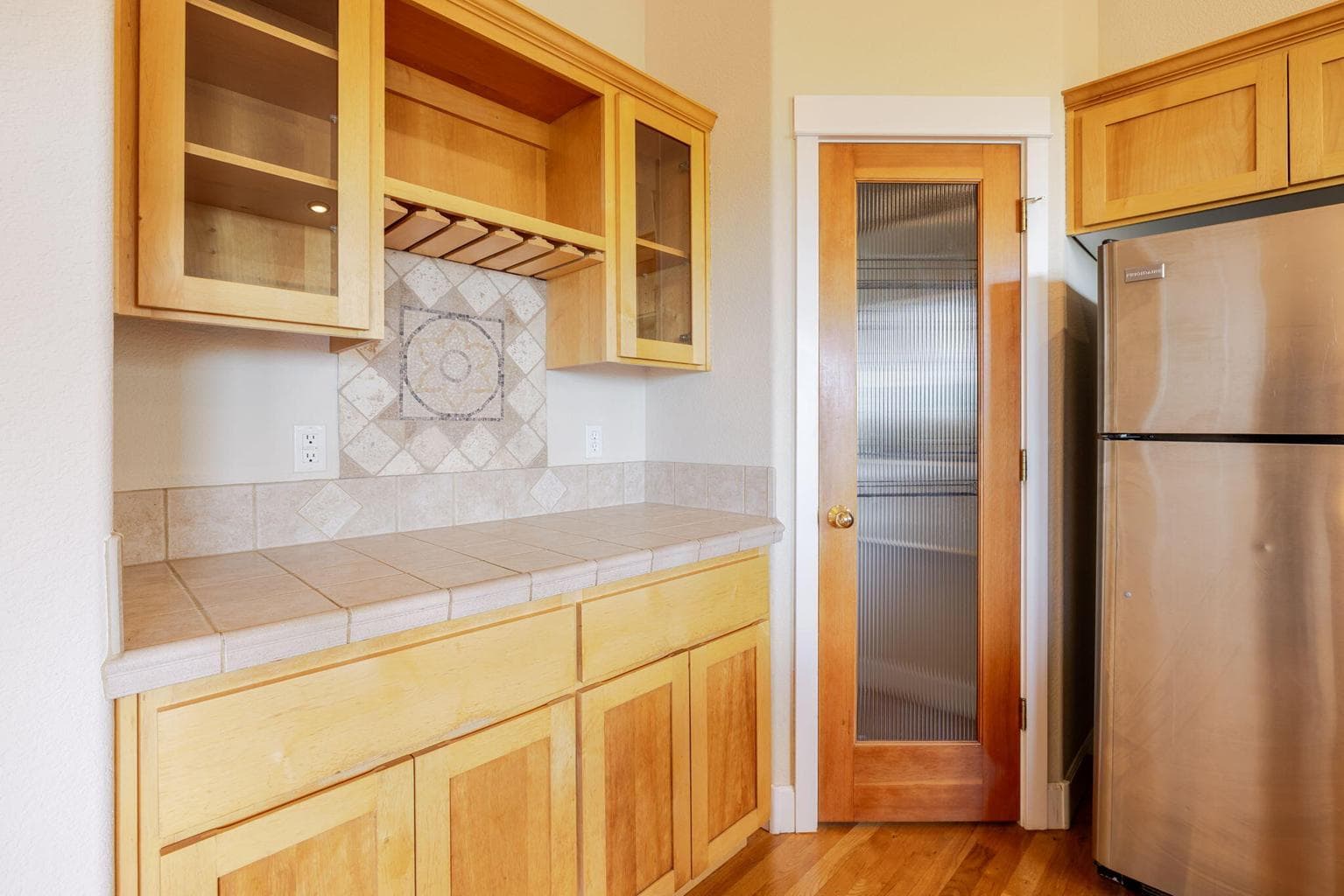 Photo of 3138 NW Colonial Drive 18 of 46