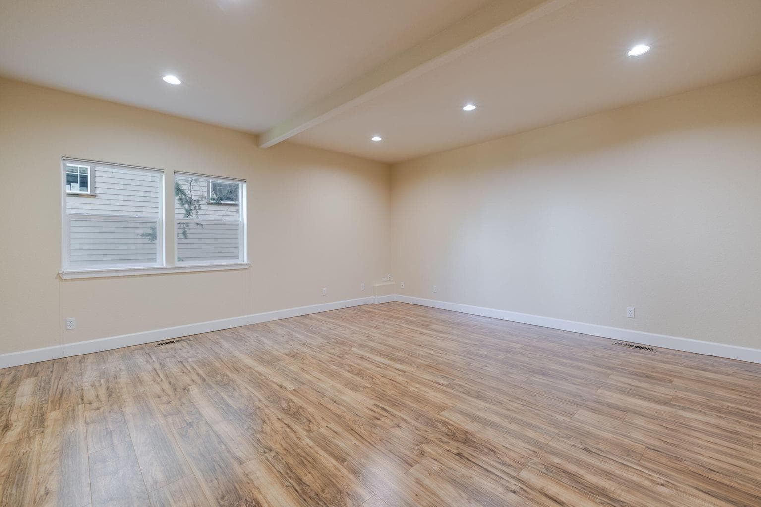 Photo of 3138 NW Colonial Drive 38 of 46