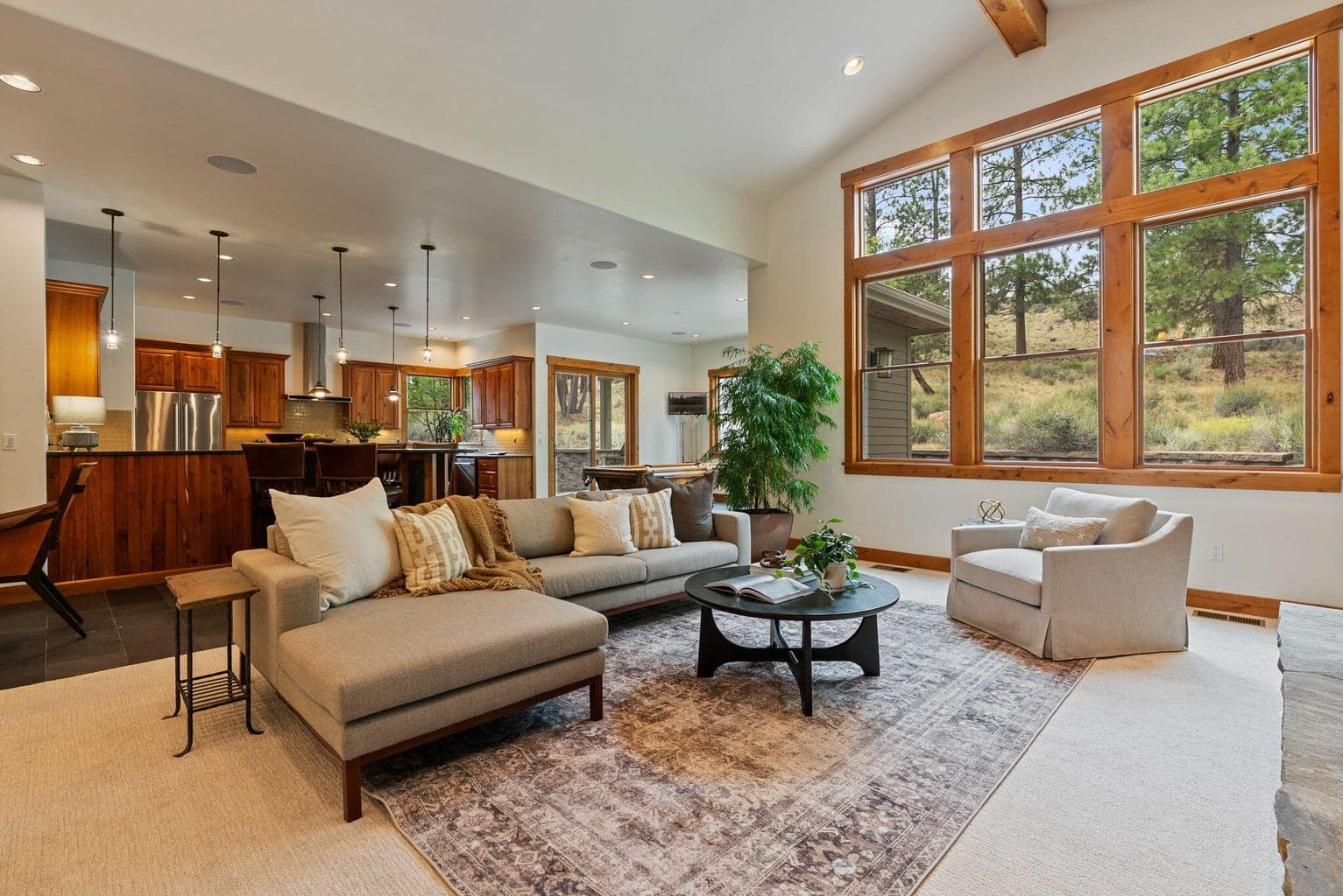 Photo of 2679 Niagara Court 7 of 50