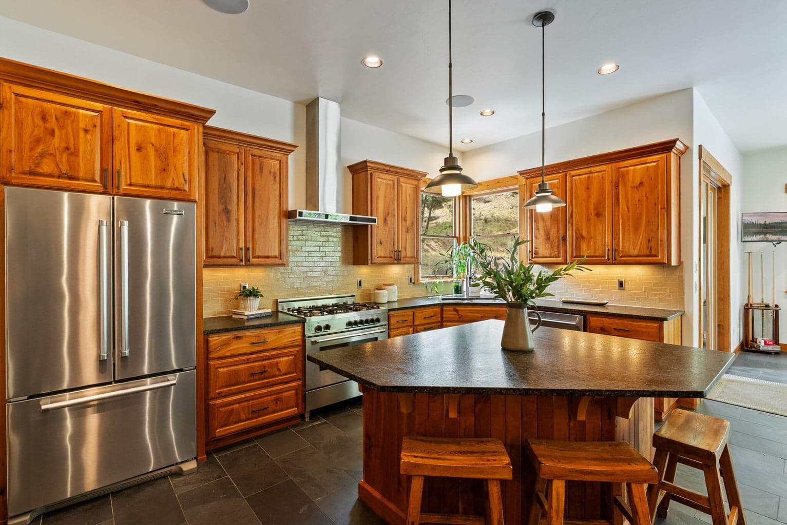Photo of 2679 Niagara Court 12 of 50