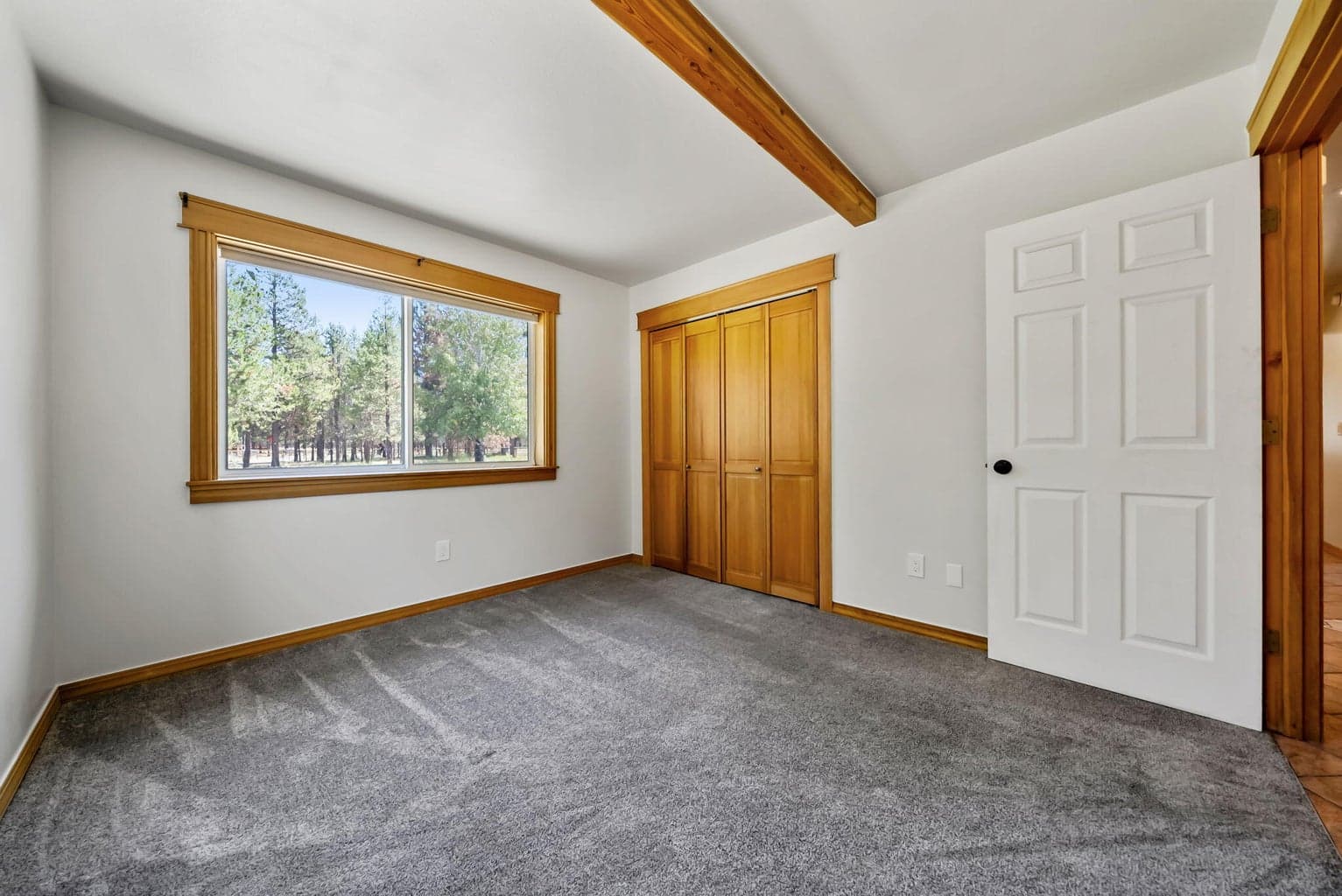 Photo of 55563 Huntington Road 20 of 42