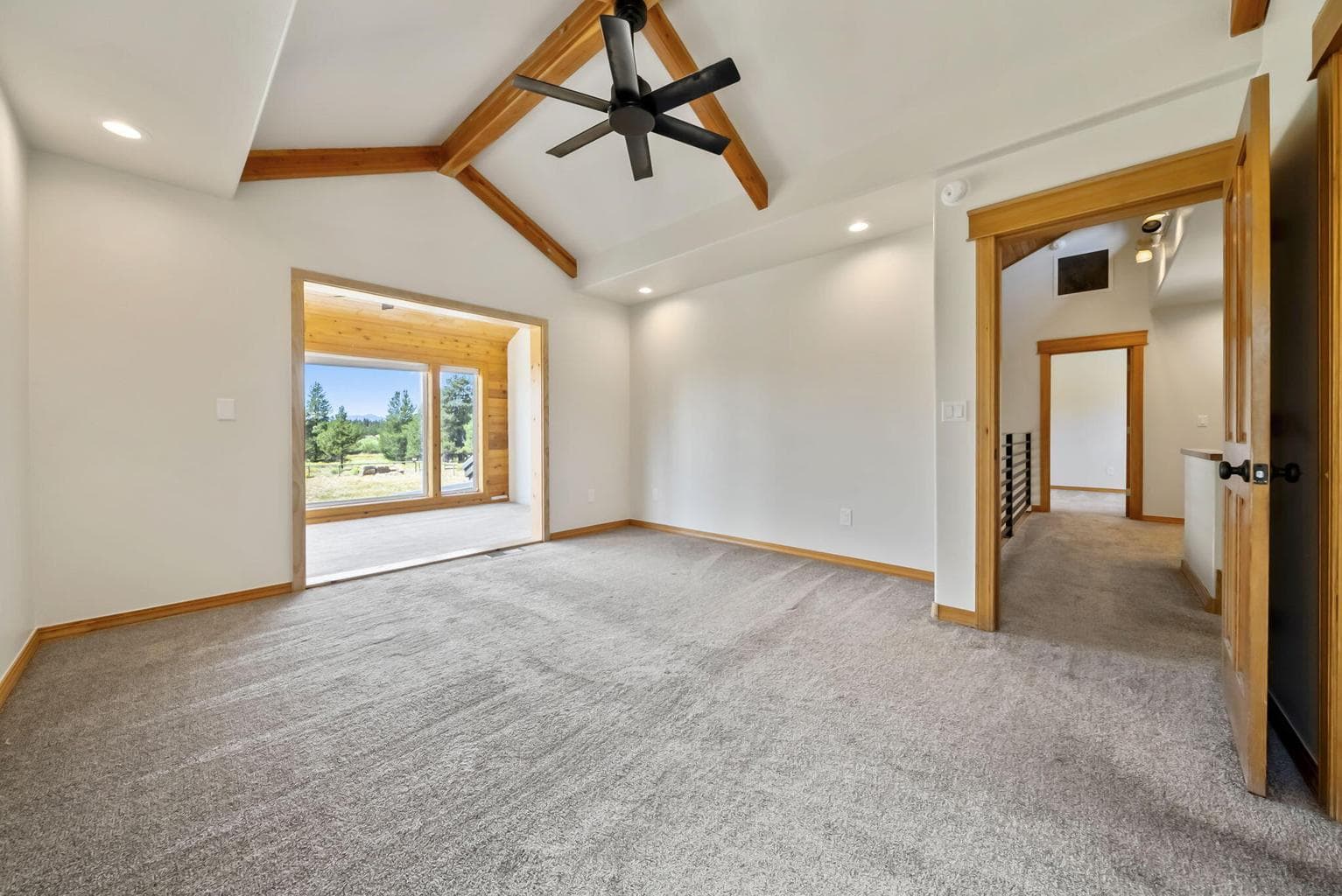 Photo of 55563 Huntington Road 26 of 42