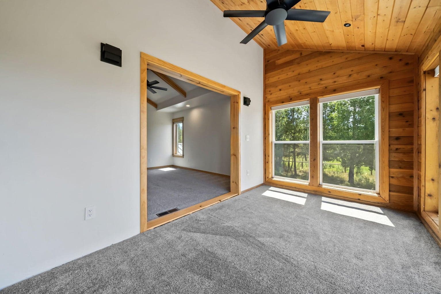 Photo of 55563 Huntington Road 29 of 42