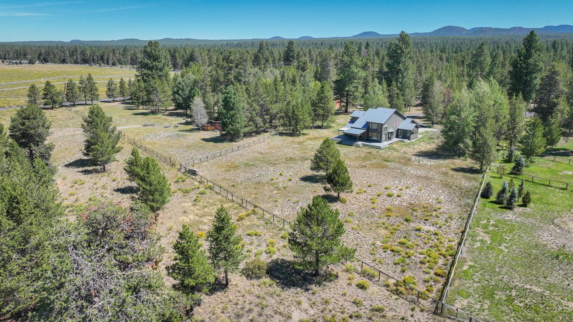 Photo of 55563 Huntington Road 38 of 42