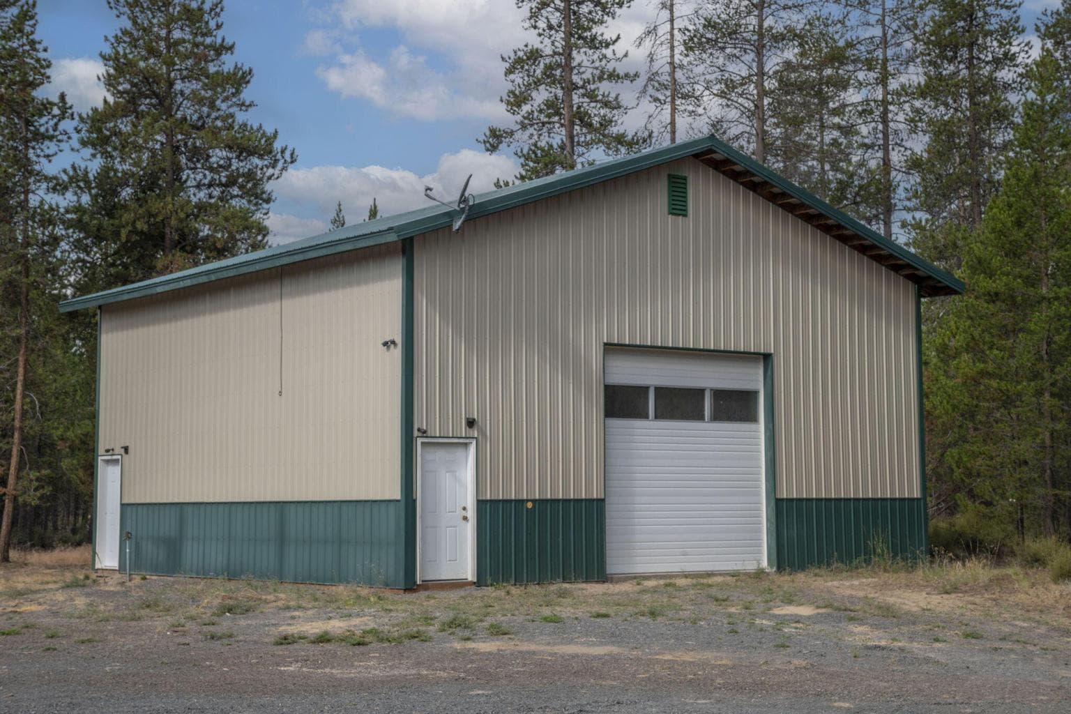 Photo of 52200 Polar Road 27 of 38
