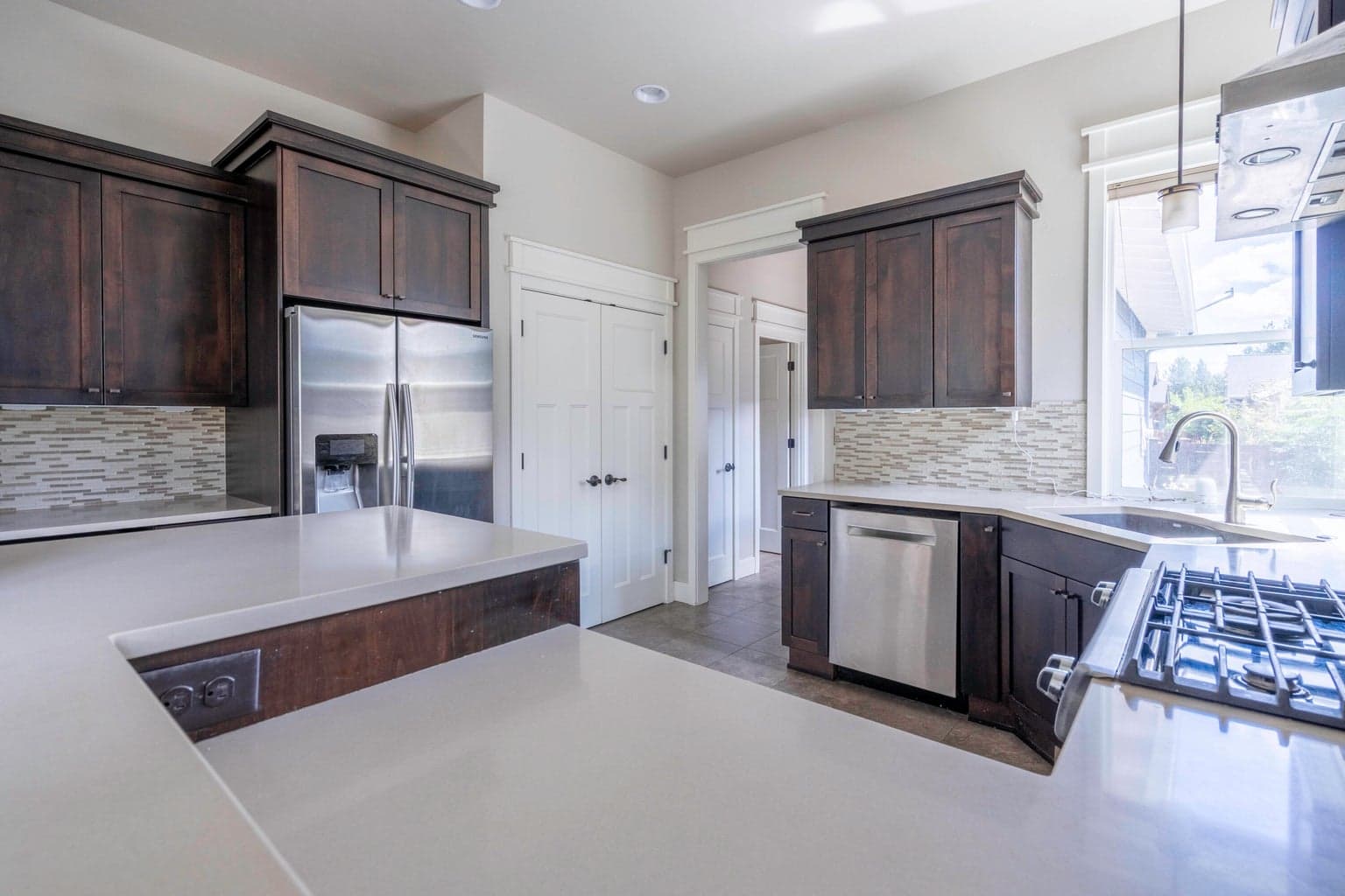 There is a nice pantry/storage space