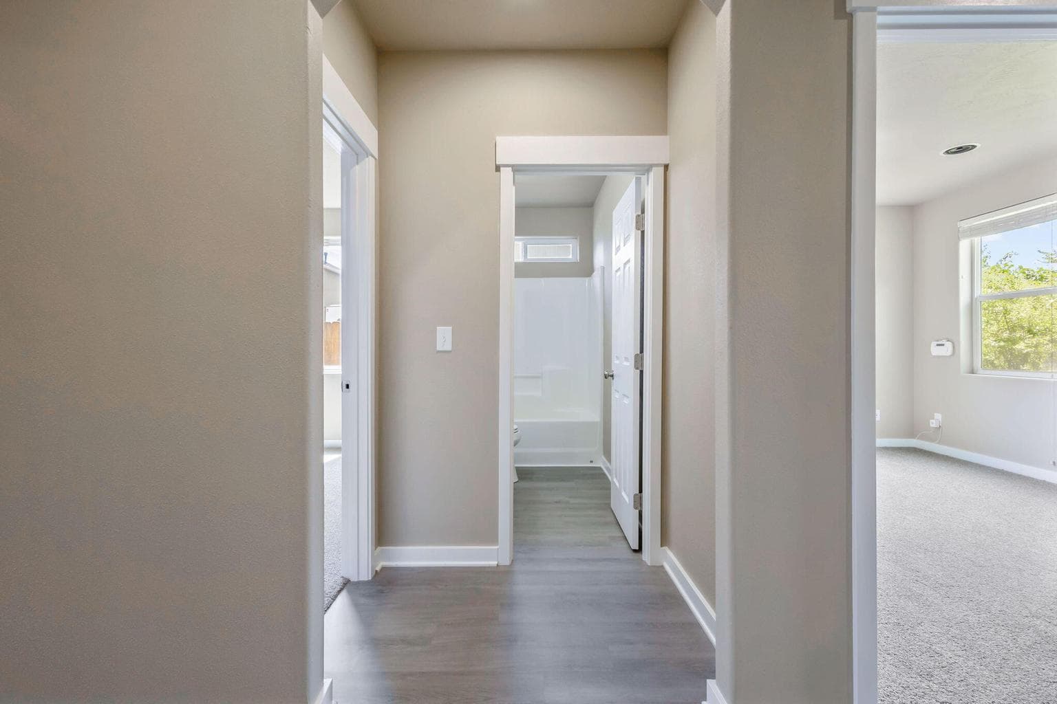 Photo of 815 NW Green Forest Circle 30 of 38