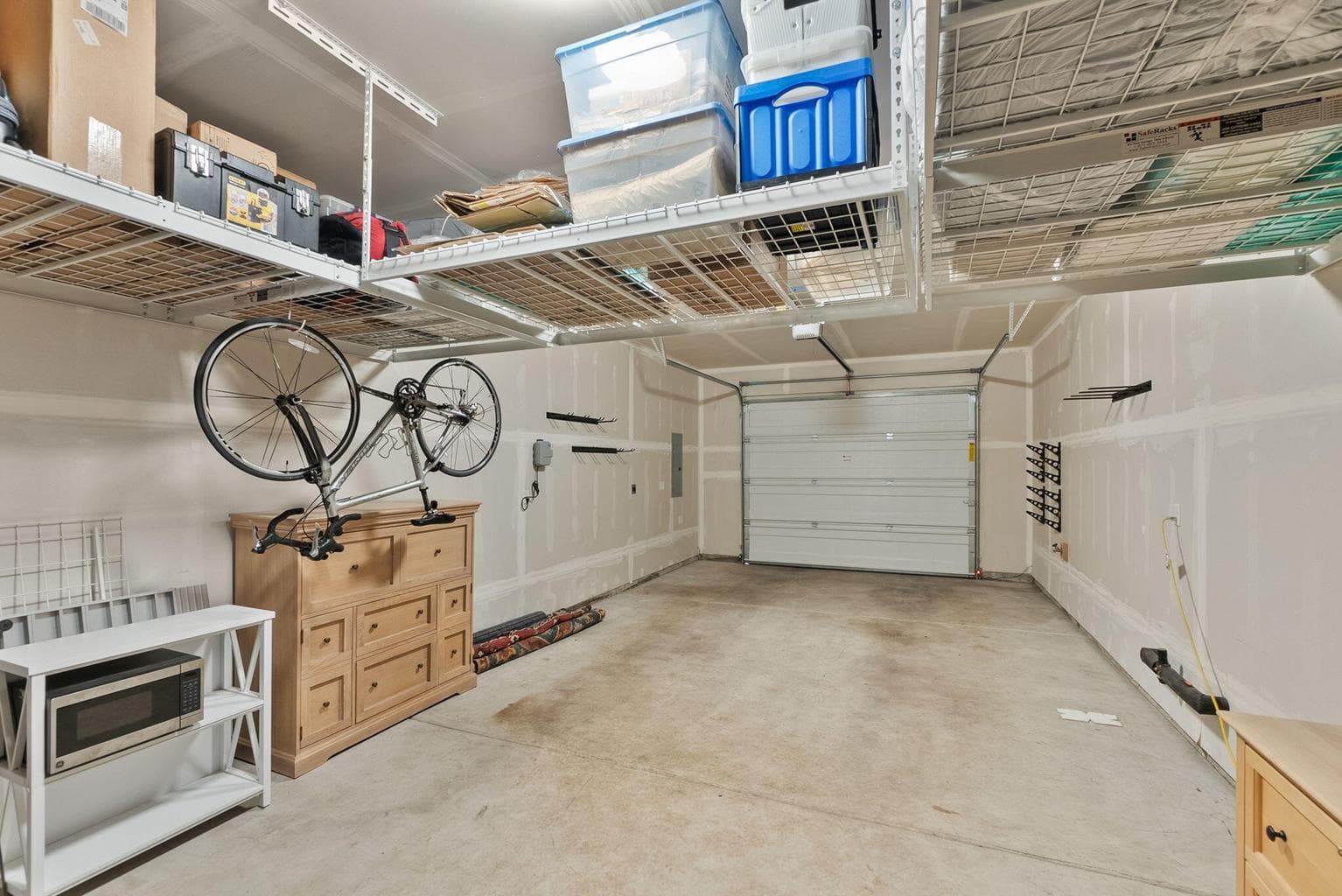 Photo of 945 E Horse Back Trail 29 of 49