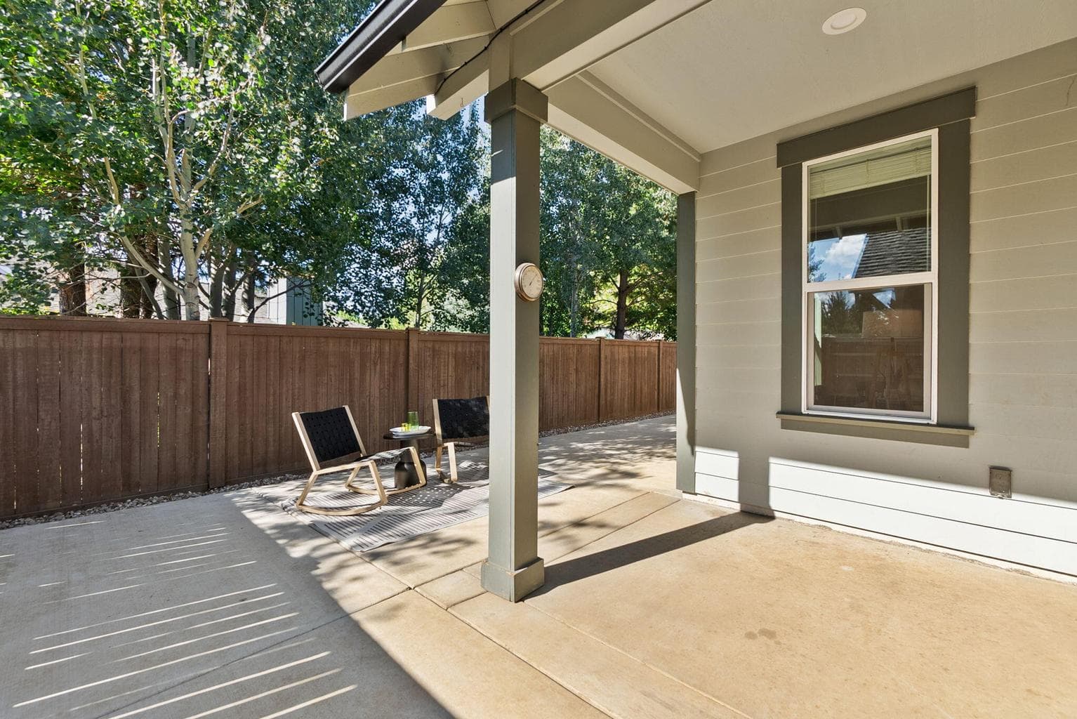 Photo of 945 E Horse Back Trail 35 of 49
