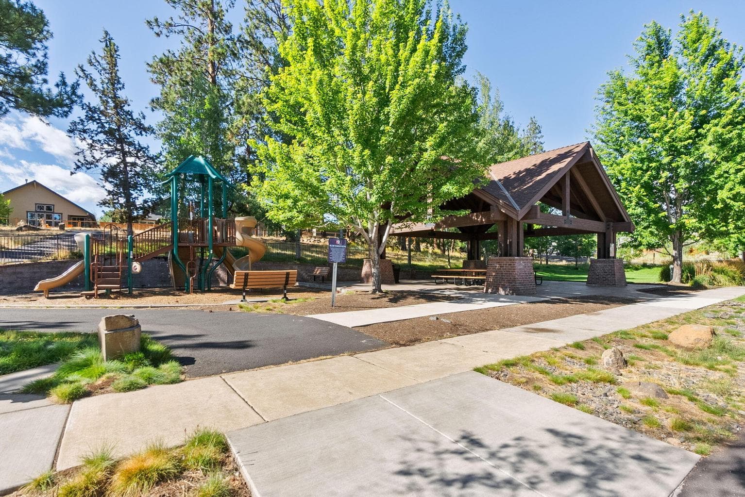 Photo of 945 E Horse Back Trail 40 of 49