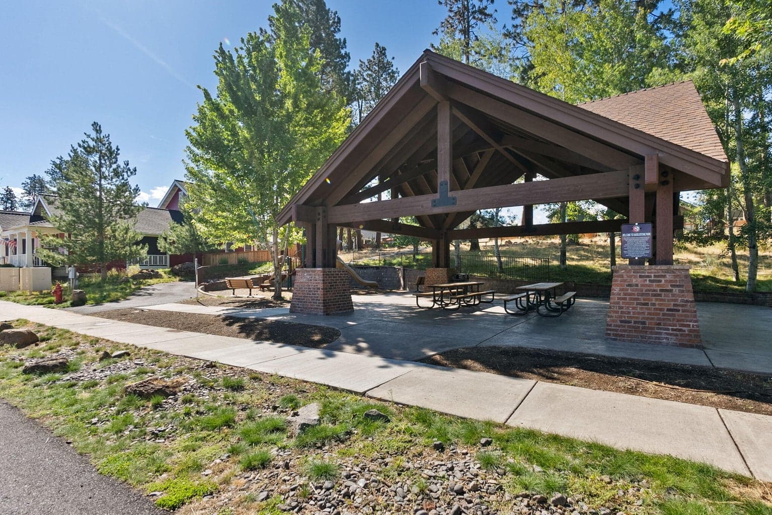 Photo of 945 E Horse Back Trail 41 of 49