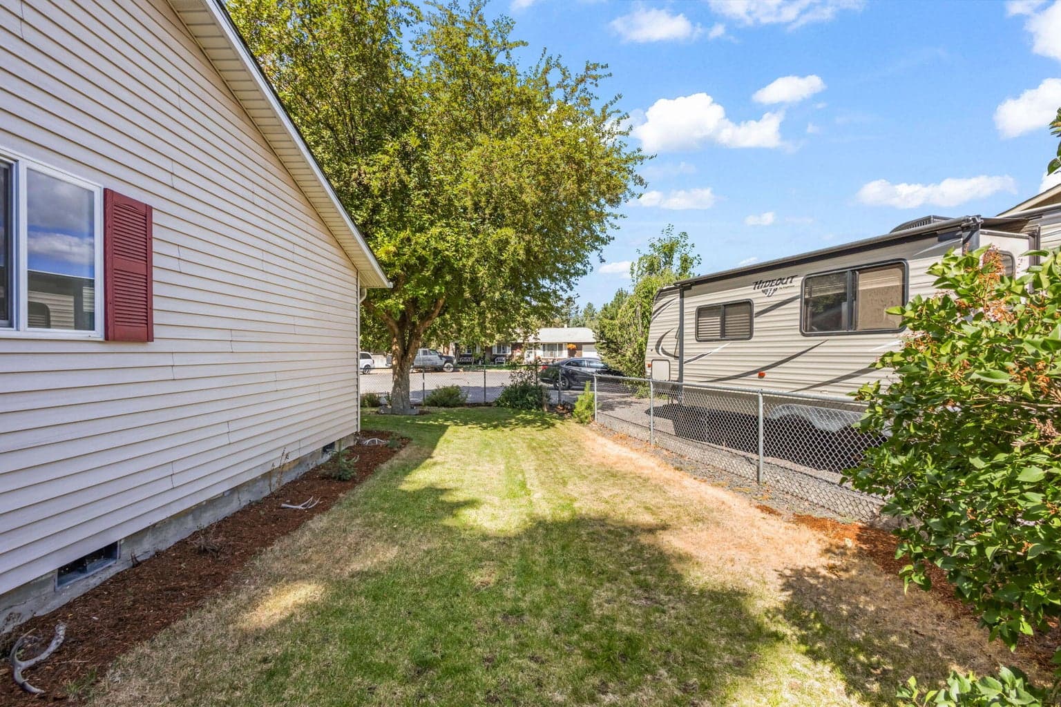 Photo of 1552 NE Alabama Way 34 of 34