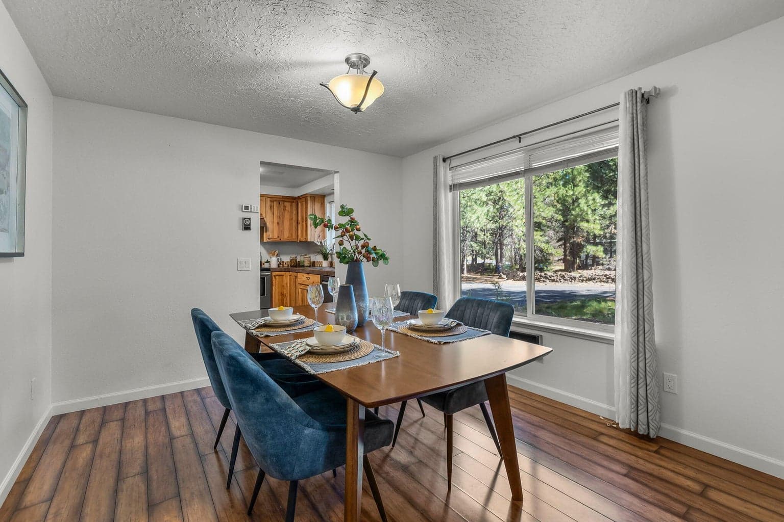 Photo of 60819 Brighton Court 6 of 34
