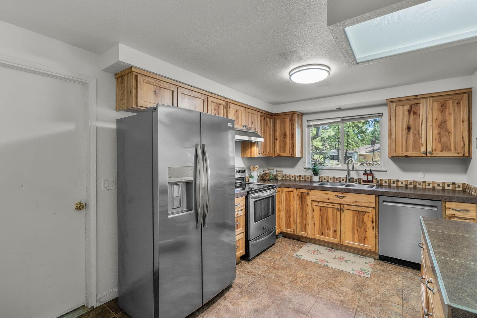 Photo of 60819 Brighton Court 9 of 34