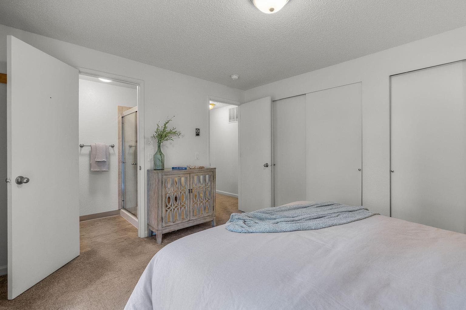 Photo of 60819 Brighton Court 11 of 34