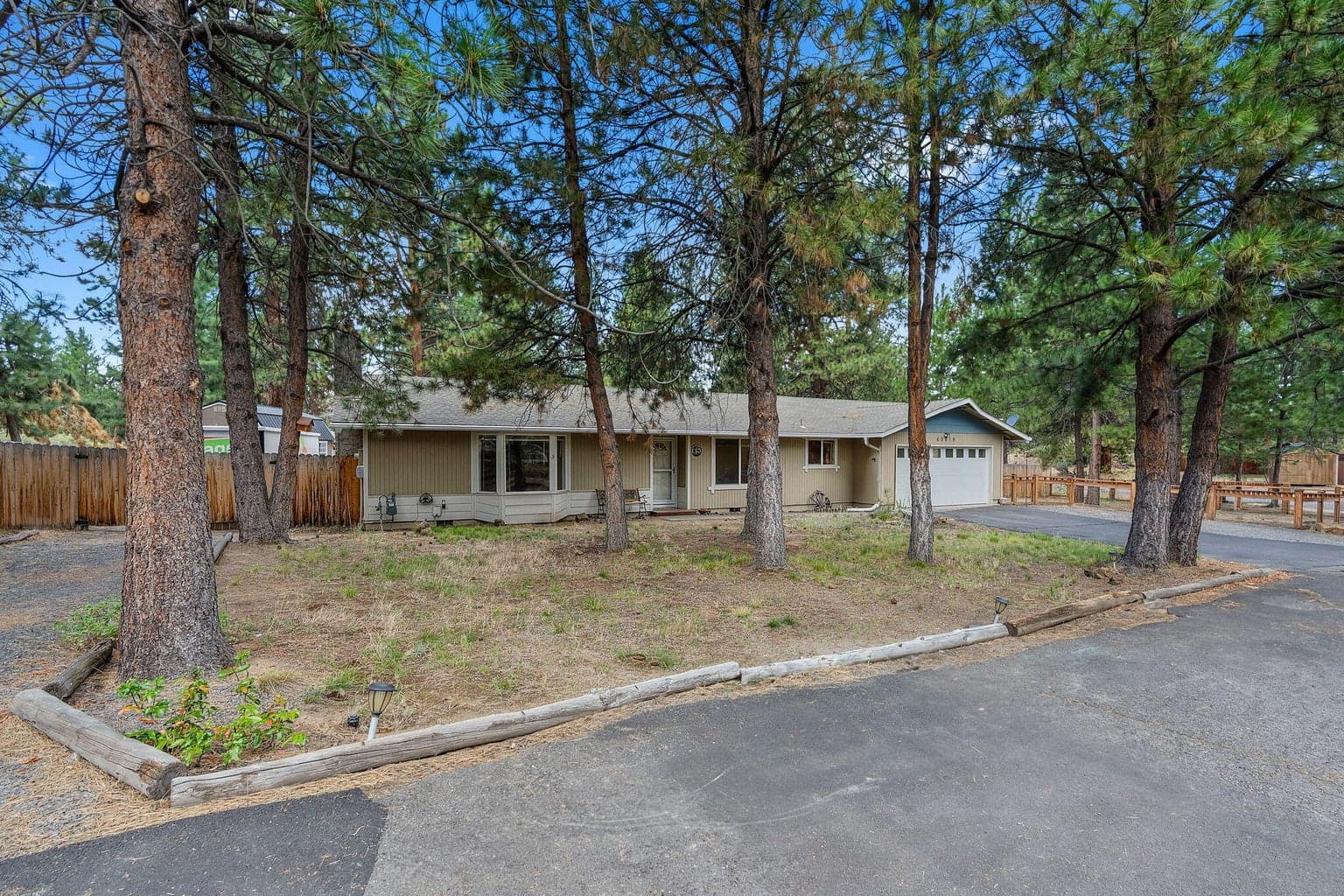 Photo of 60819 Brighton Court 34 of 34