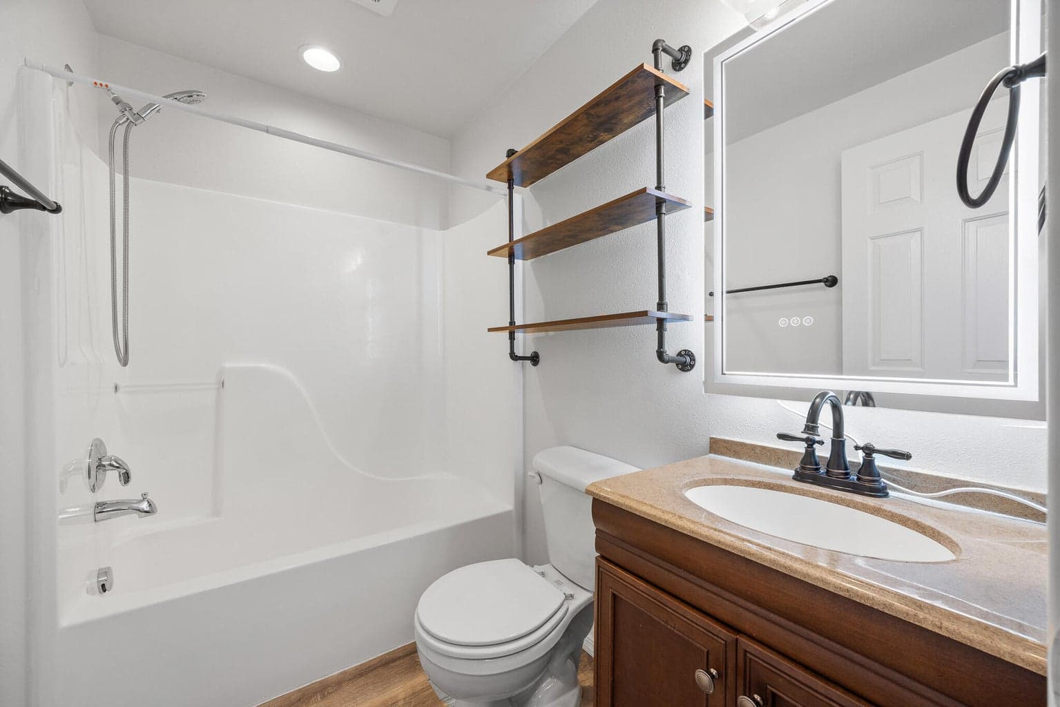 Photo of 61047 Honkers Lane 16 of 18