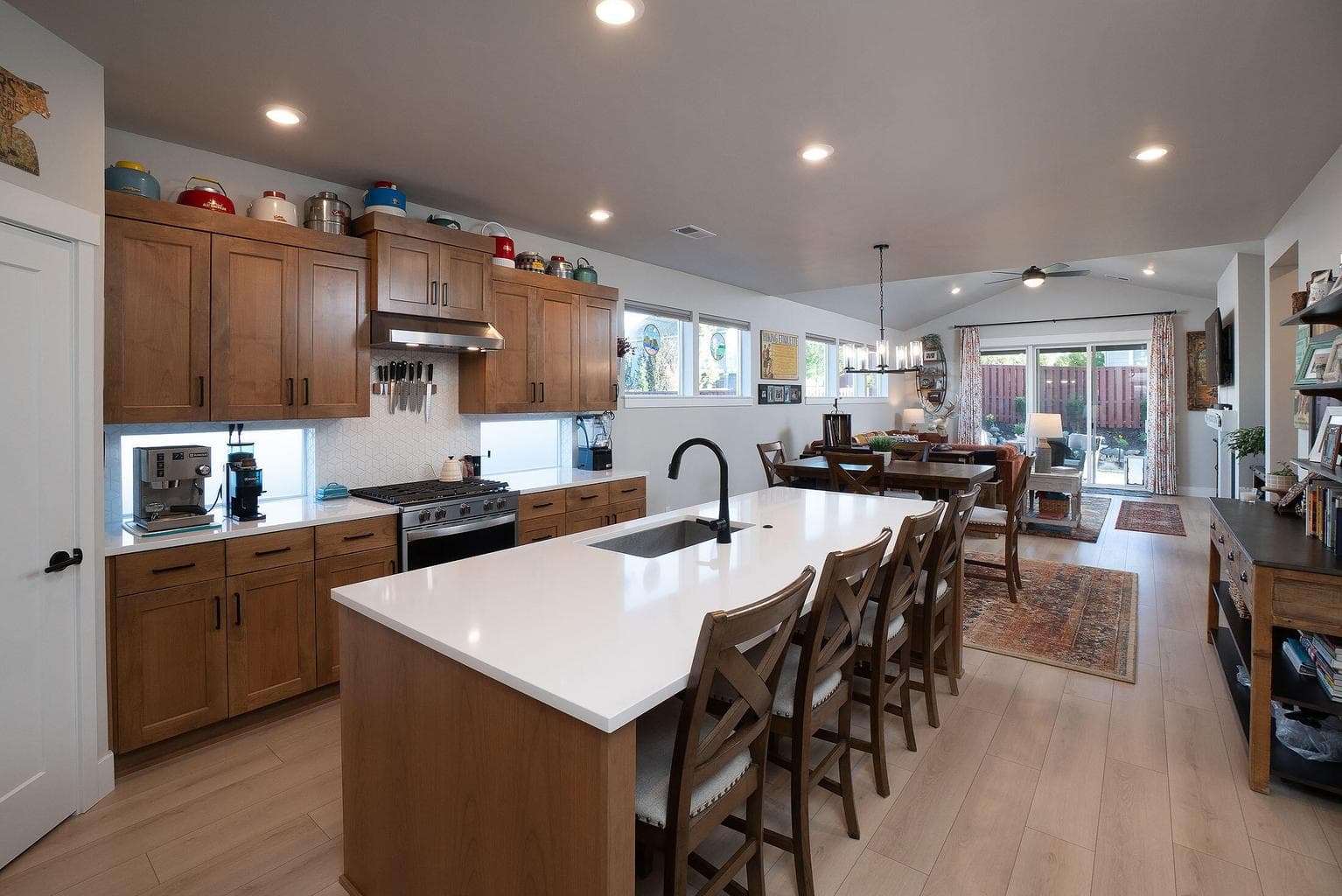 Kitchen to greatroom view