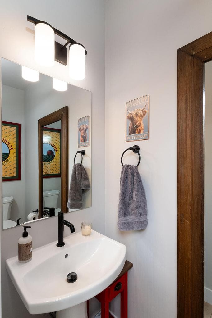 Powder room