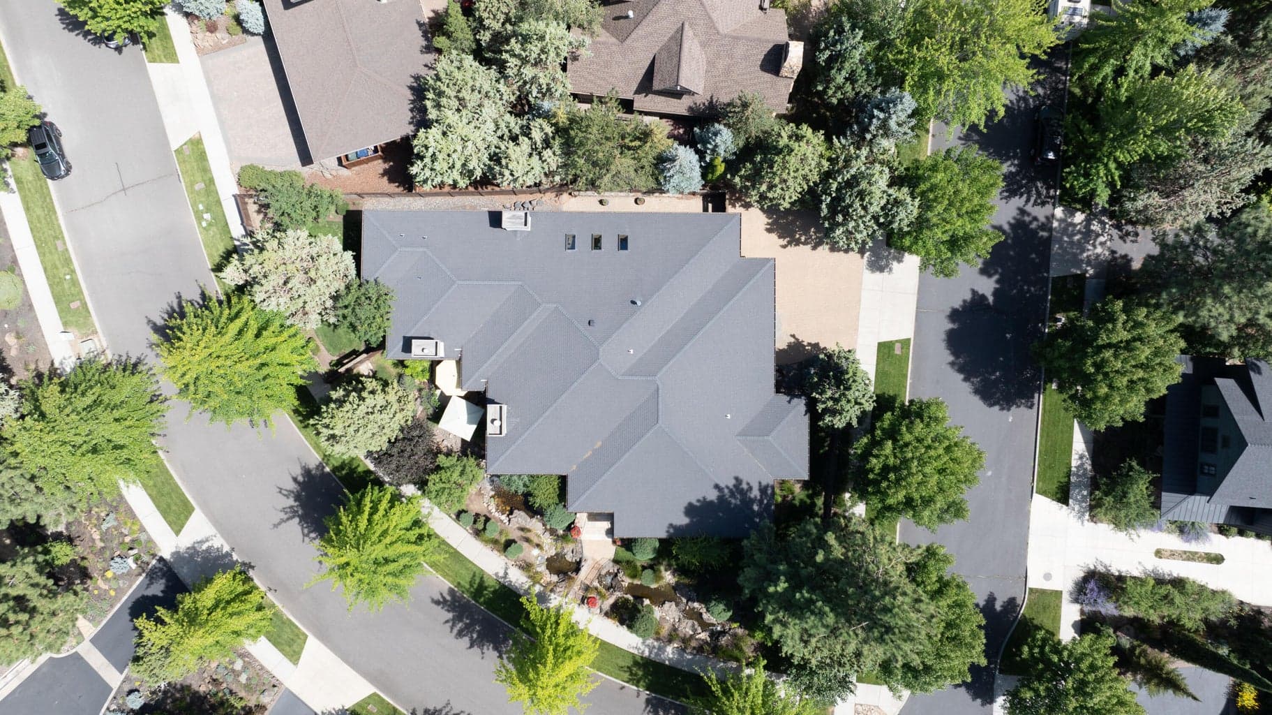 855 NW Haleakala Way