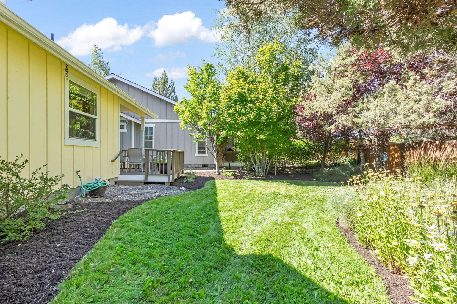 Photo of 2545 NE Robinson Street 31 of 31