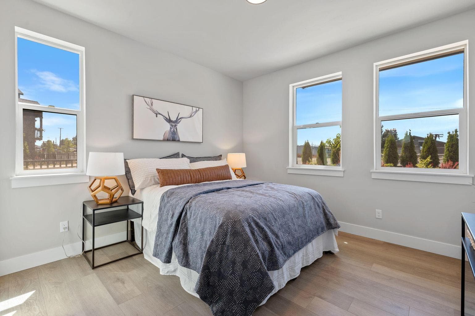Photo of 20536 NE Empire Avenue 19 of 39