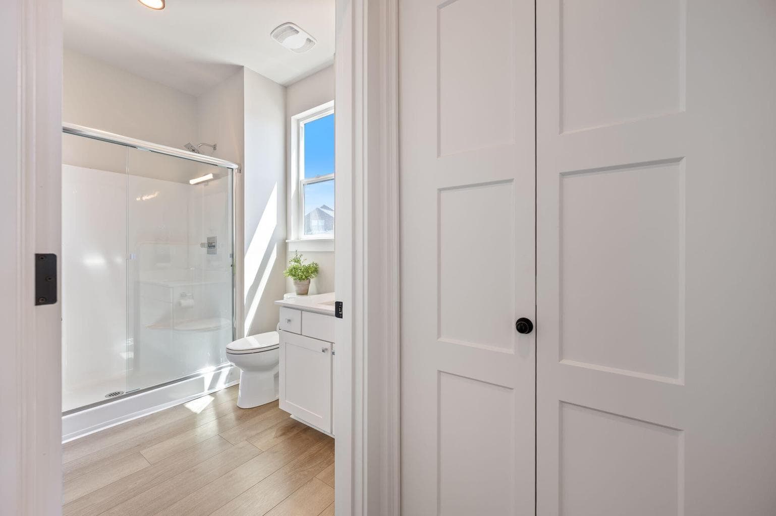 Photo of 20536 NE Empire Avenue 29 of 39