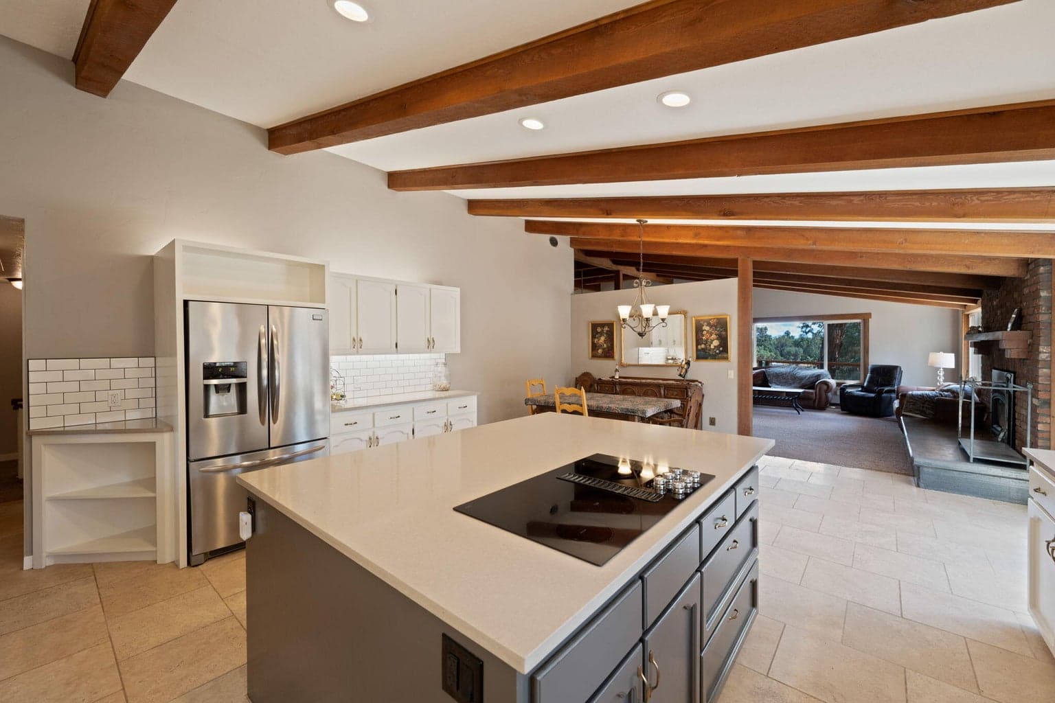 Photo of 62155 Cody Road 17 of 59