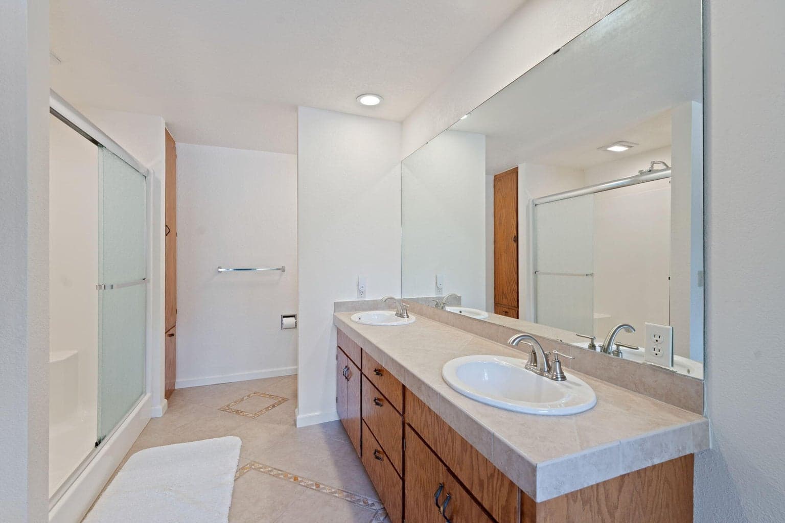 Photo of 62155 Cody Road 21 of 59