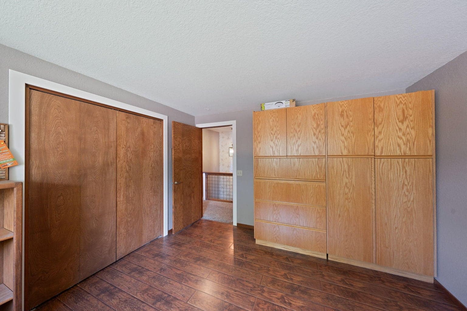 Photo of 62155 Cody Road 26 of 59