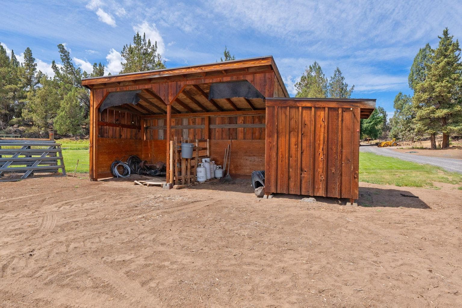 Photo of 62155 Cody Road 54 of 59