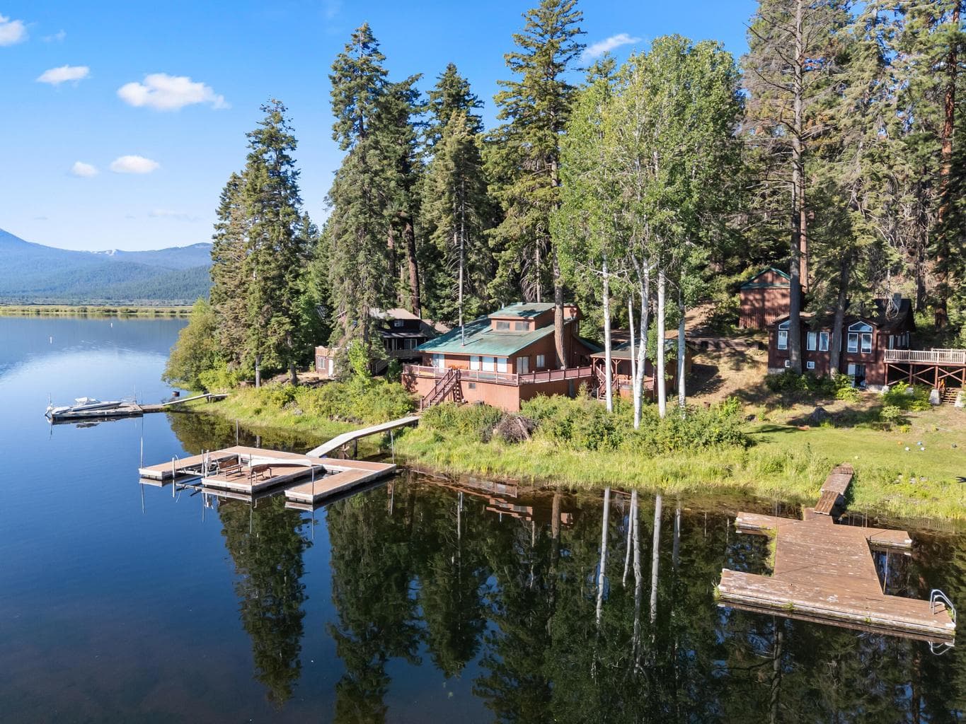 27833 Rocky Point