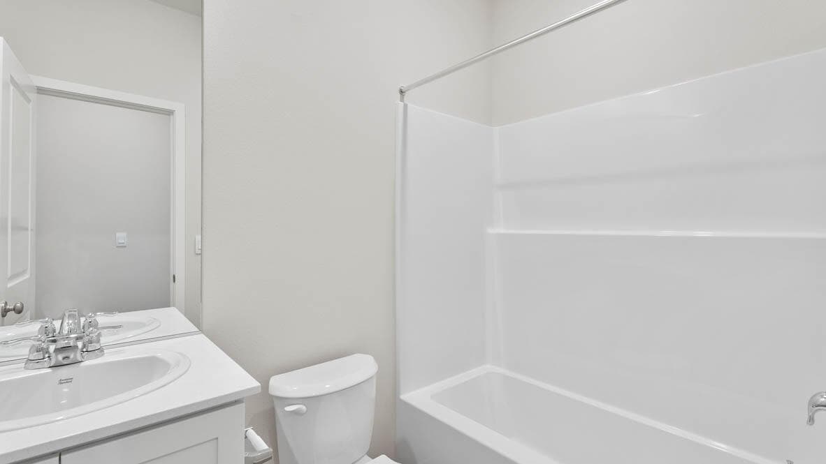 Photo of 61155 Splendor Lane 10 of 28