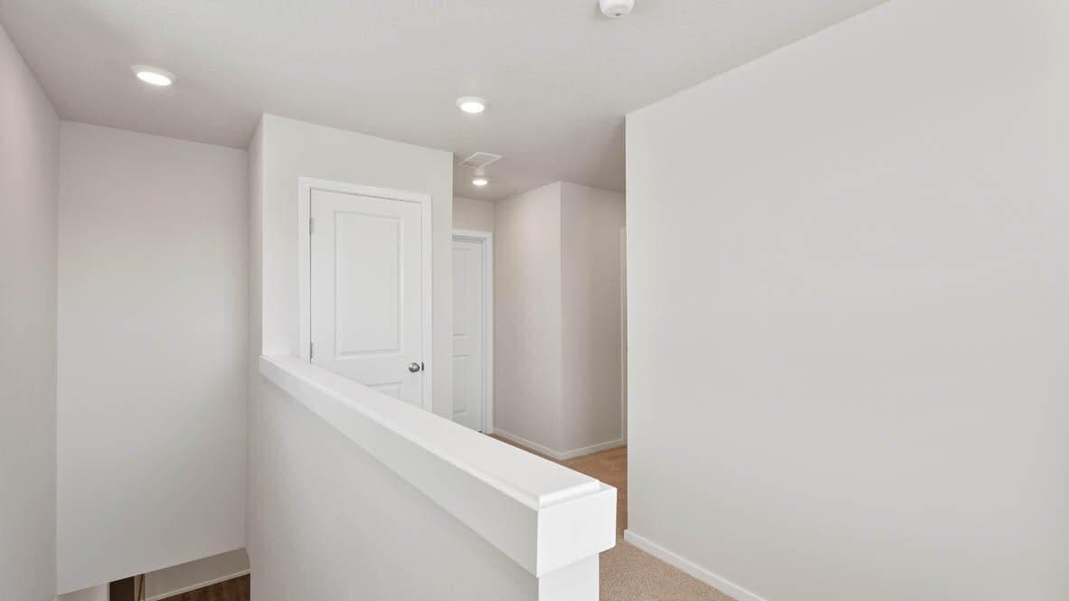Photo of 61155 Splendor Lane 13 of 28
