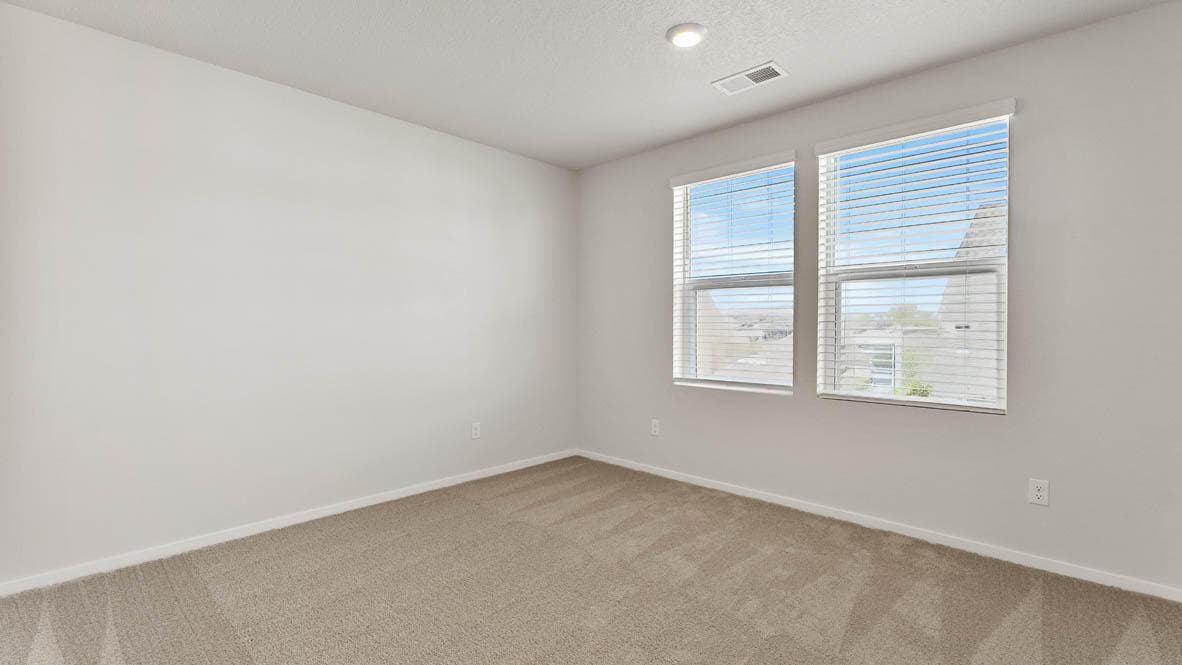 Photo of 61155 Splendor Lane 21 of 28